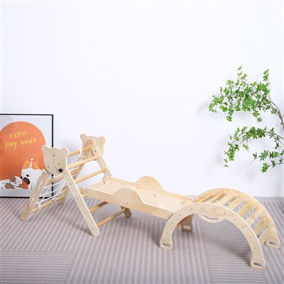 Ntoo Ntoo Peb Sab Toj Tuav Teeb